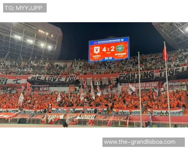 刘浩帆庆祝浙江队中超第七名成就期待明年再创佳绩